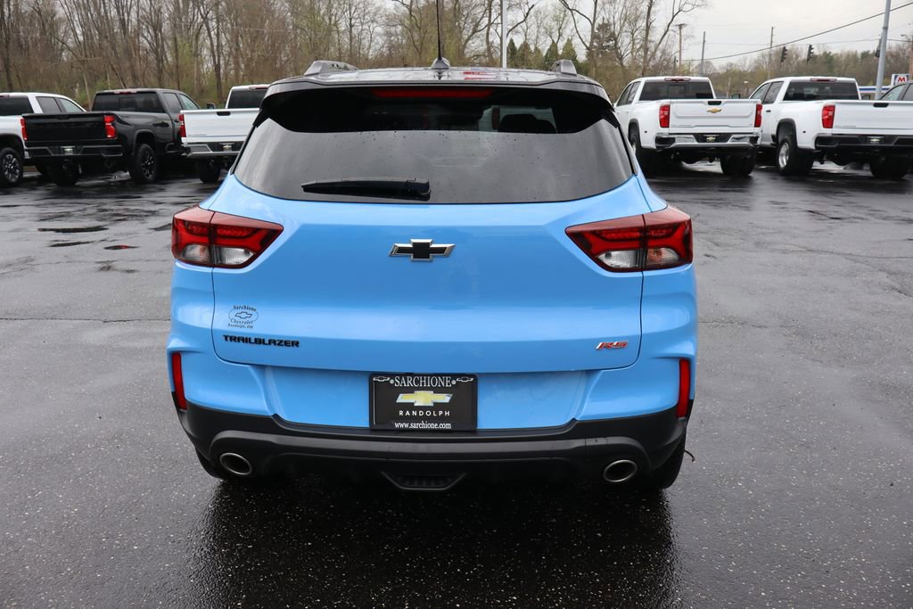 Used 2023 Chevrolet TrailBlazer RS w/ Sun and Liftgate Package image 34