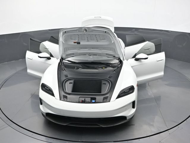 Certified 2025 Porsche Taycan 4S AWD/4WD image 32