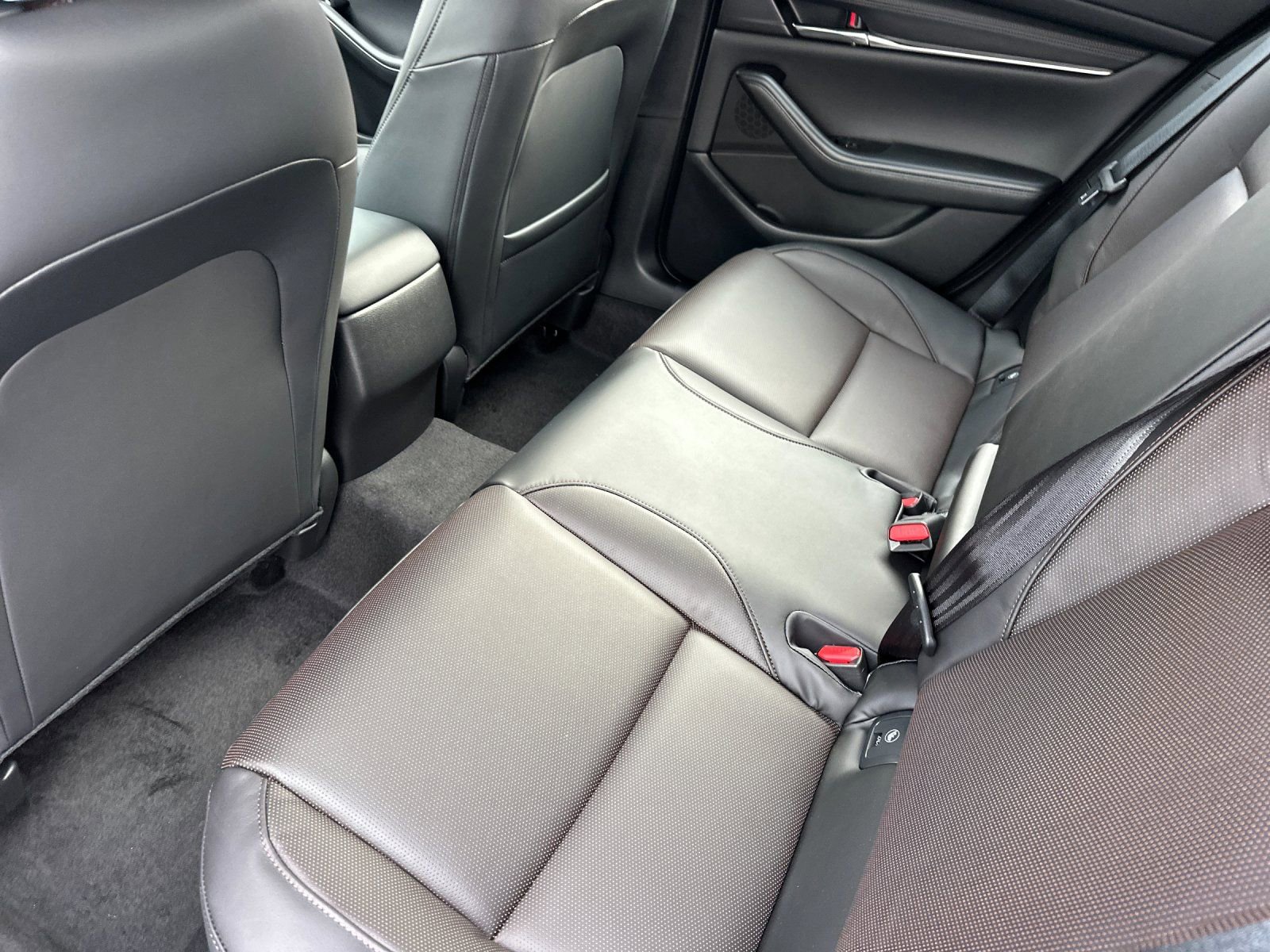 New 2026 MAZDA MAZDA3 2.5 S Hatchback w/ Premium Pkg image 11