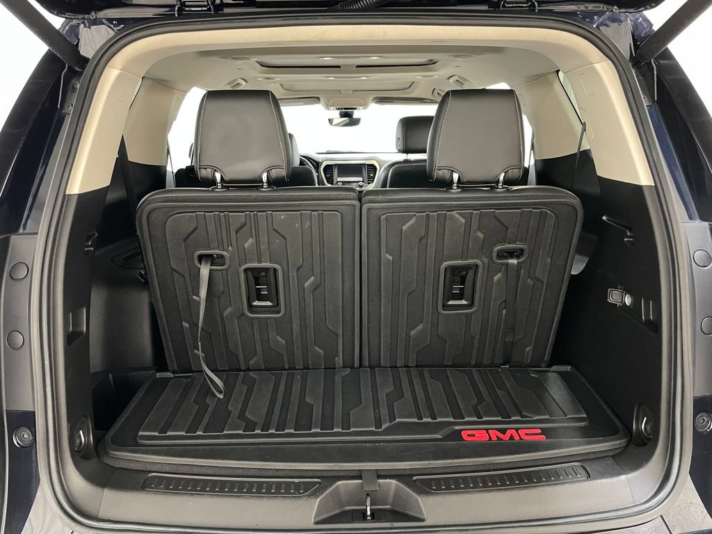 Certified 2022 GMC Acadia Denali w/ Denali Ultimate Package AWD/4WD image 49