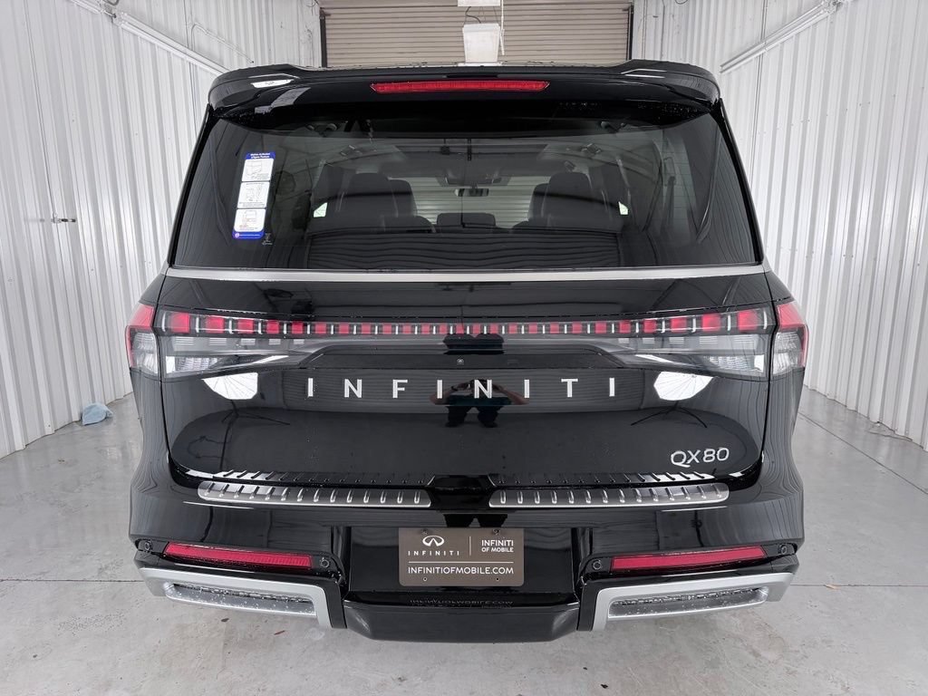 Certified 2026 INFINITI QX80 Luxe w/ Cargo Package RWD image 5