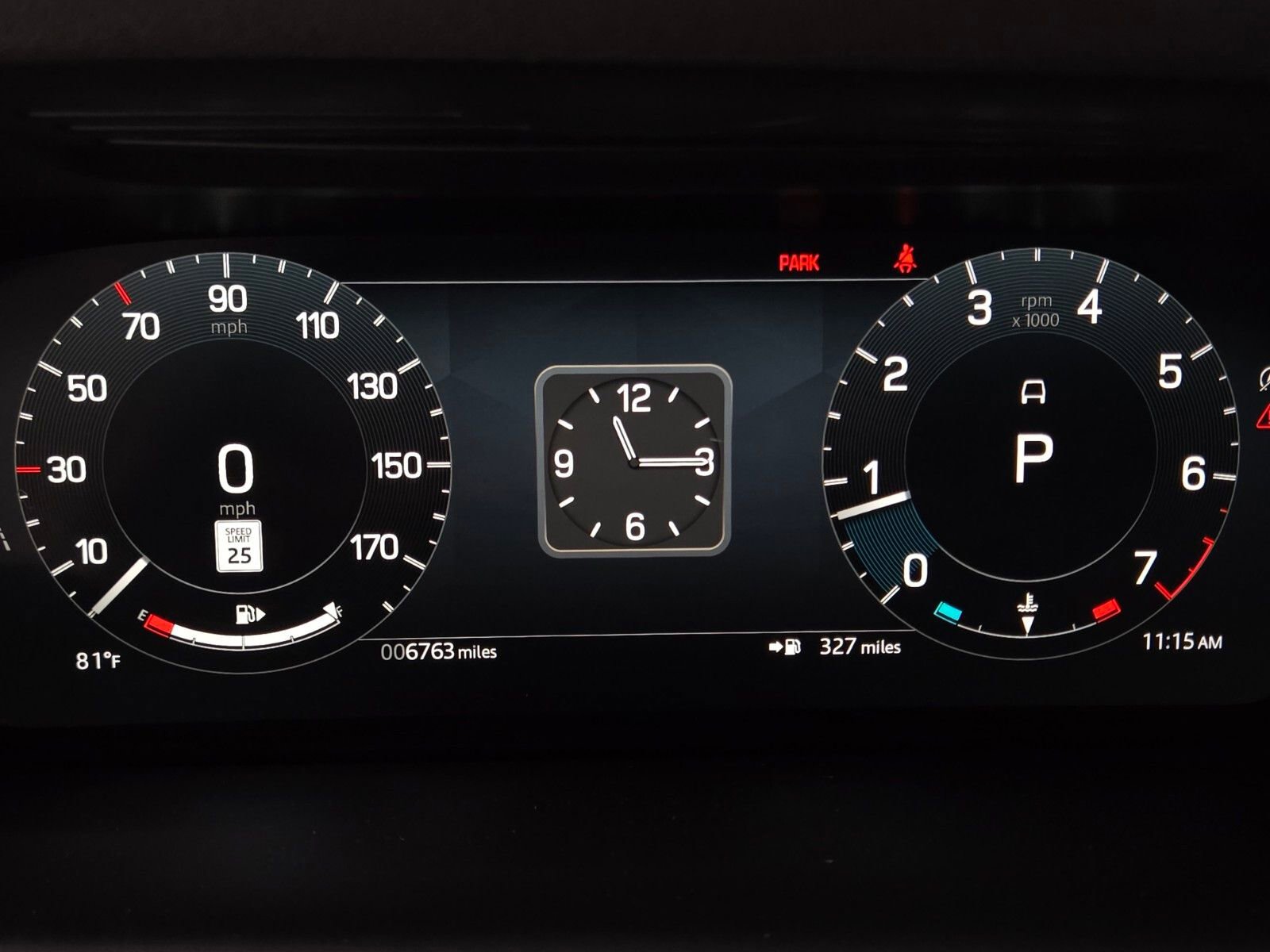 Used 2025 Land Rover Discovery Sport Dynamic SE AWD/4WD image 32