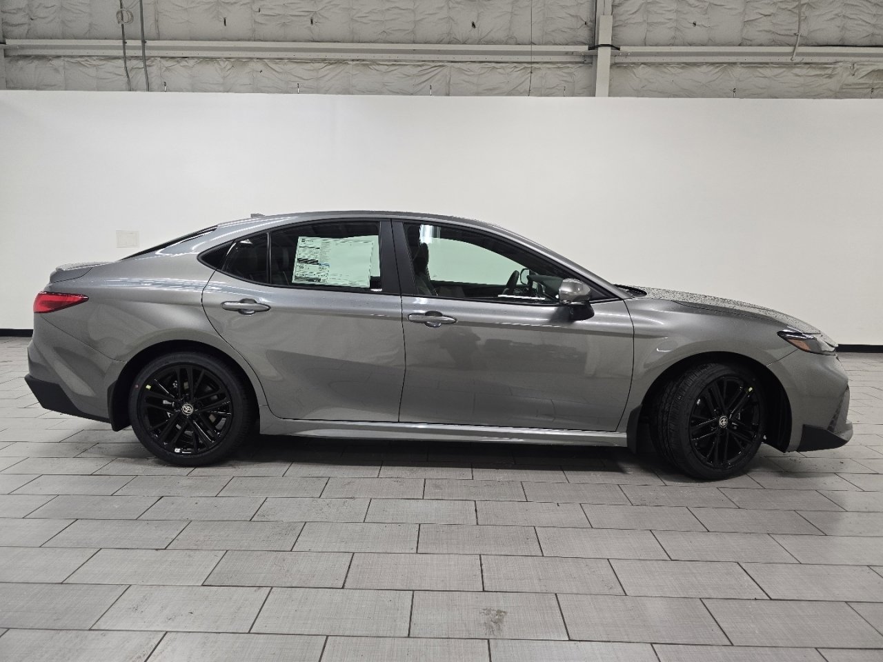 New 2026 Toyota Camry Hybrid image 16