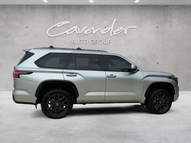 Used 2026 Toyota Sequoia Platinum AWD/4WD image 18