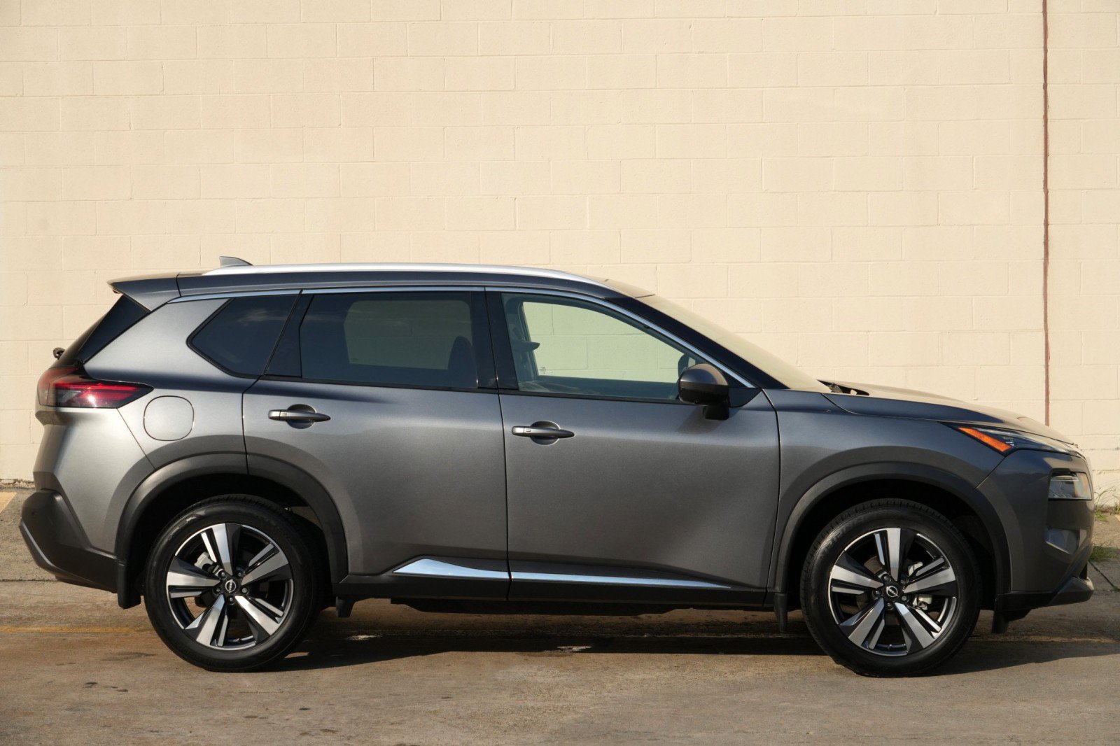 Used 2022 Nissan Rogue SL FWD image 49