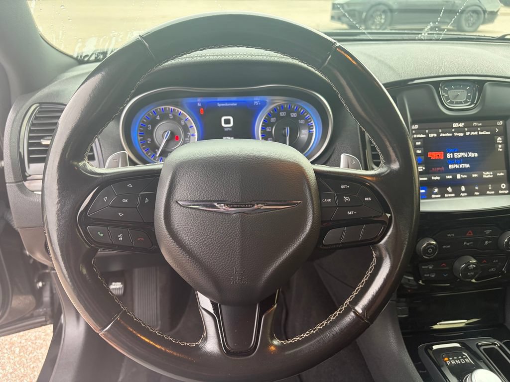 Used 2021 Chrysler 300 S w/ S Model Appearance Package RWD image 11
