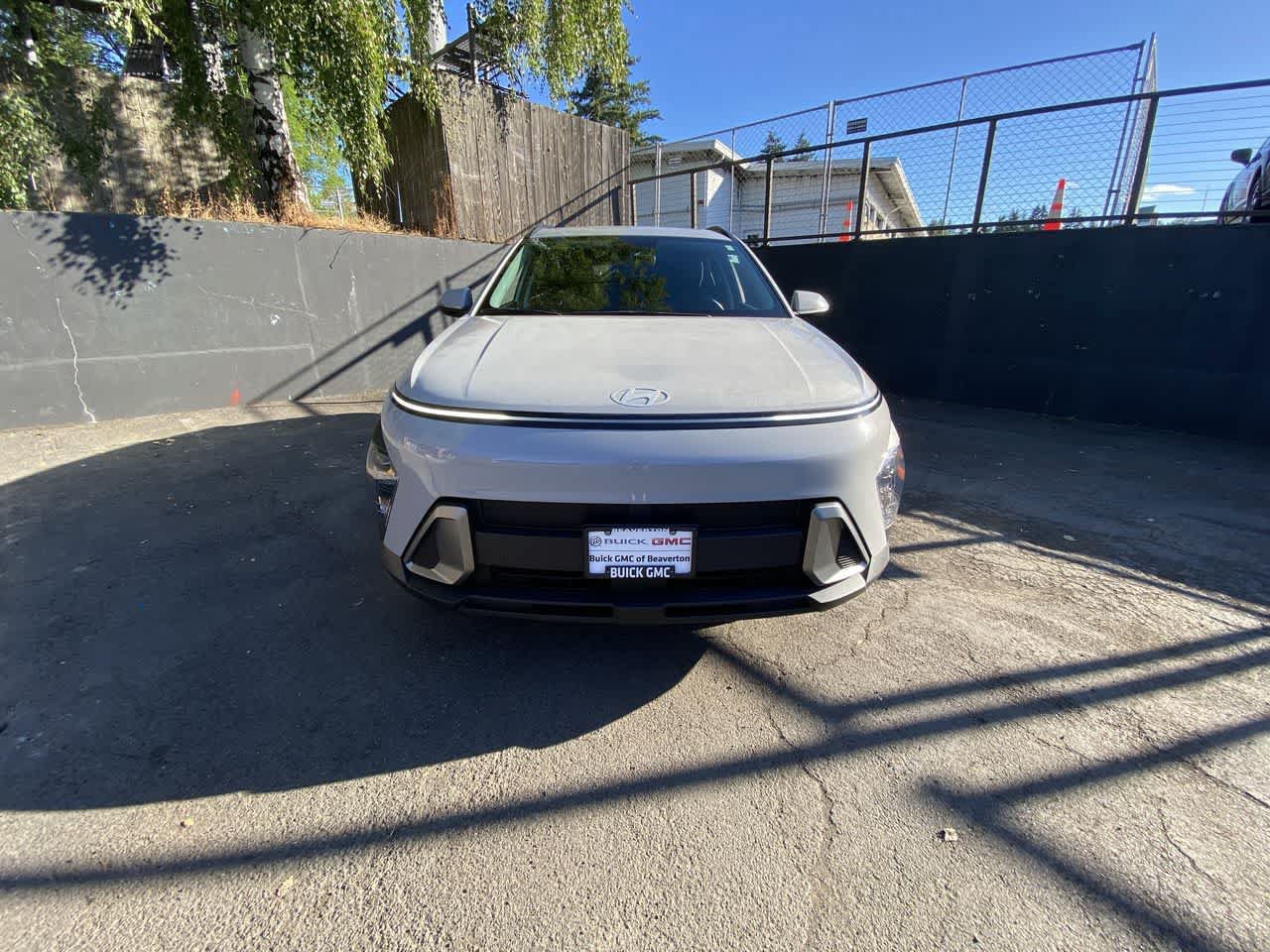 Used 2024 Hyundai Kona SEL AWD/4WD image 9
