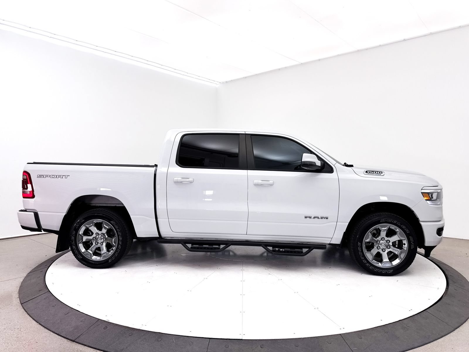 Used 2023 RAM 1500 Big Horn AWD/4WD image 38