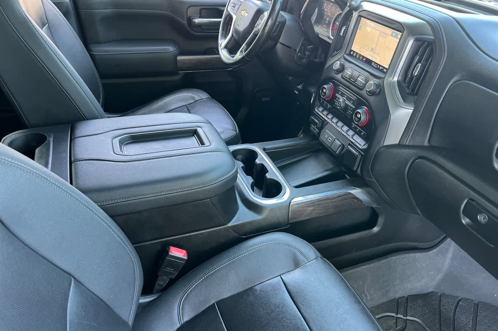 Used 2021 Chevrolet Silverado 2500 LTZ w/ Z71 Chrome Sport Edition AWD/4WD image 17