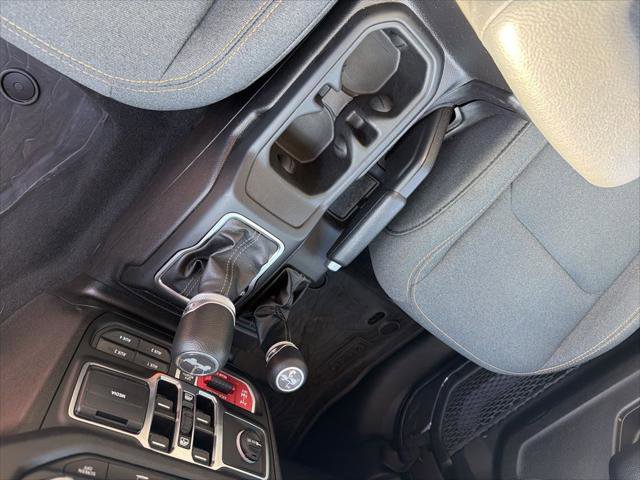 Certified 2025 Jeep Wrangler Unlimited Sport S 4xe image 15