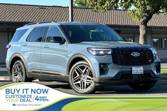 Used 2025 Ford Explorer ST w/ Sun And Sound Package