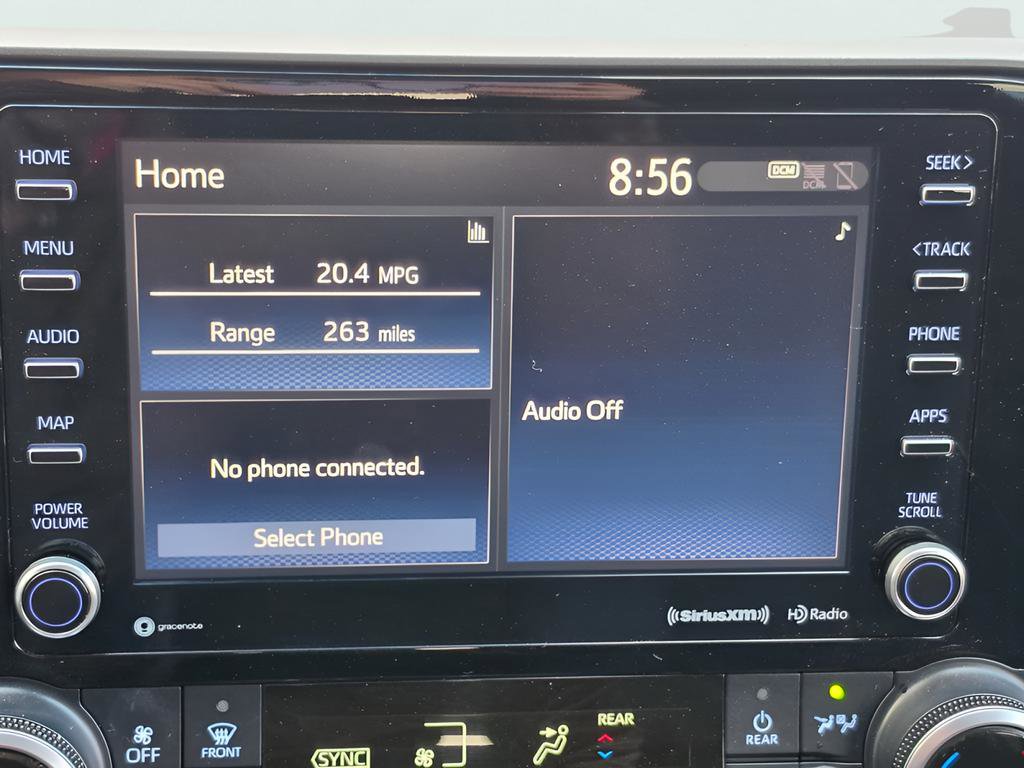 Used 2021 Toyota Highlander LE AWD/4WD image 11