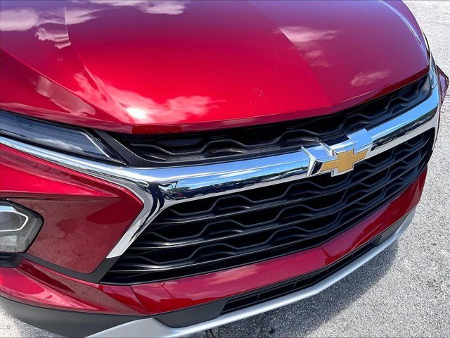 Used 2023 Chevrolet Blazer LT FWD image 29
