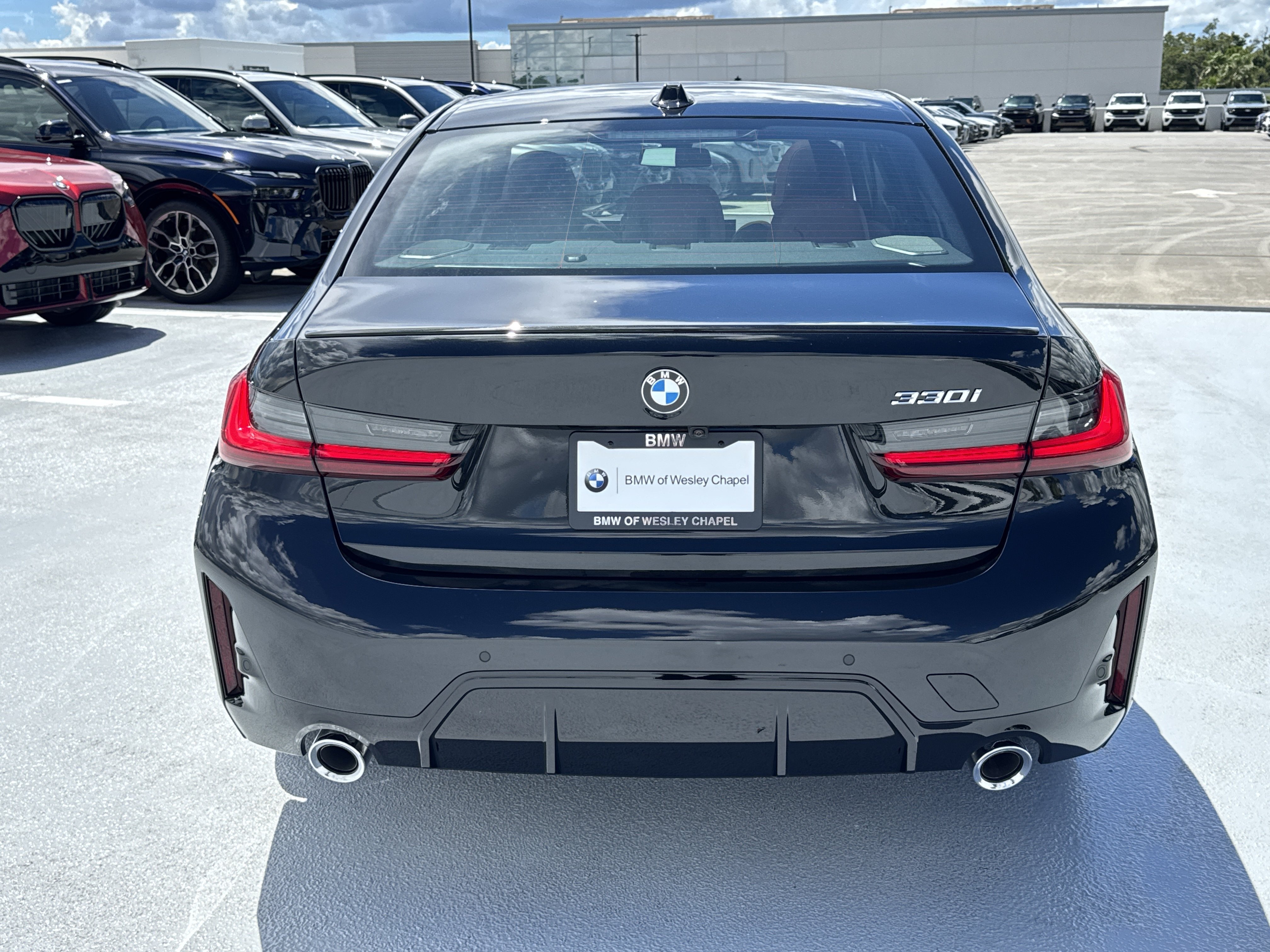 New 2026 BMW 330i Sedan w/ M Sport Package RWD image 6