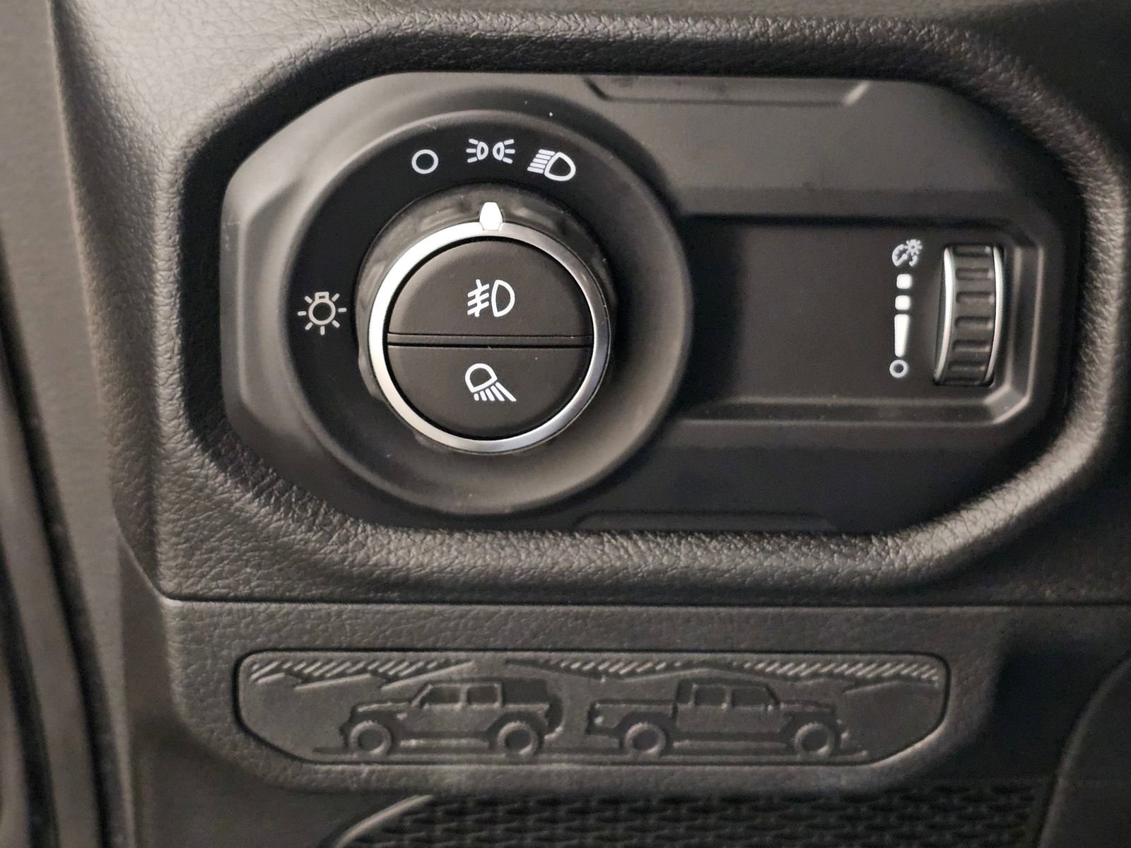 Used 2024 Jeep Gladiator Sport image 26