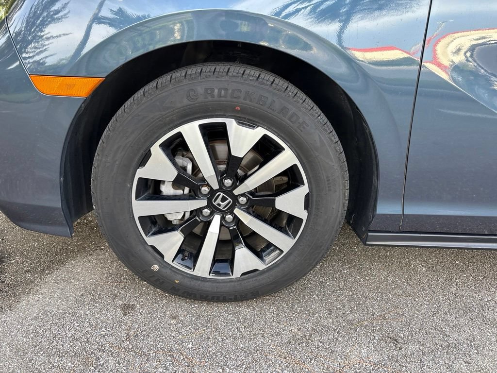Used 2025 Honda Odyssey EX-L image 9