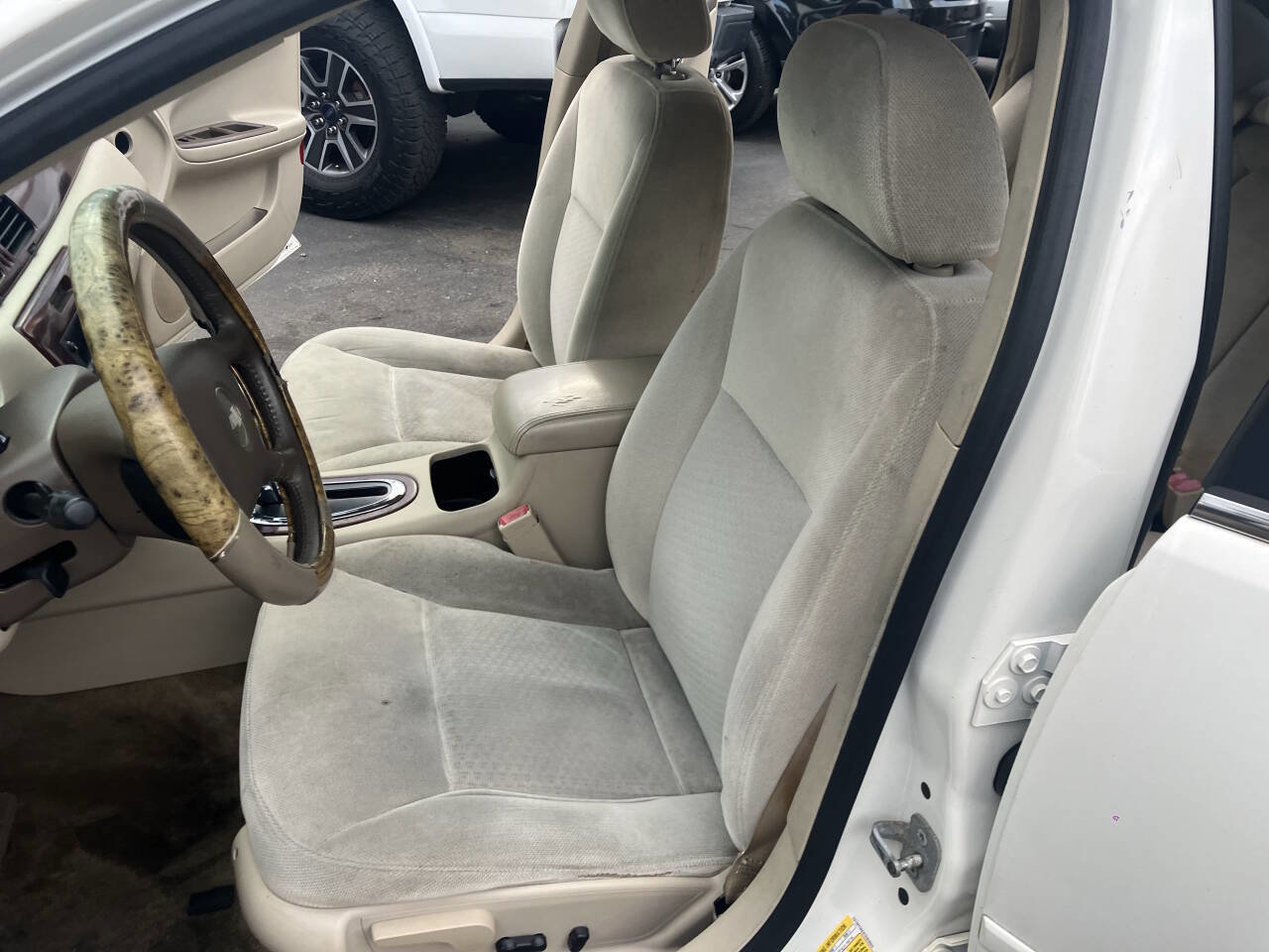 Used 2007 Chevrolet Impala LT FWD image 25