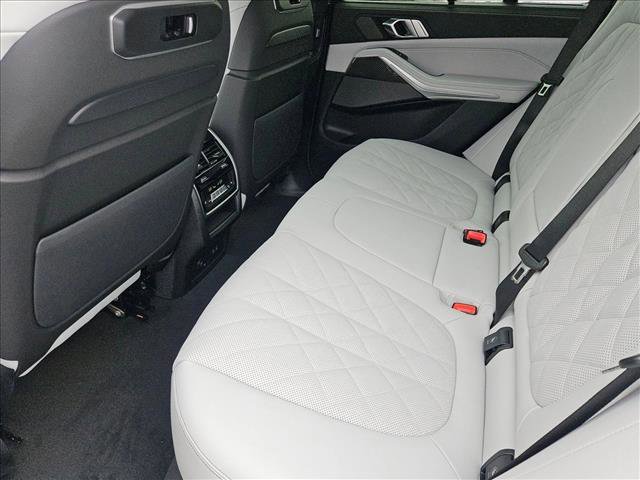 New 2026 BMW X5 M60i image 16