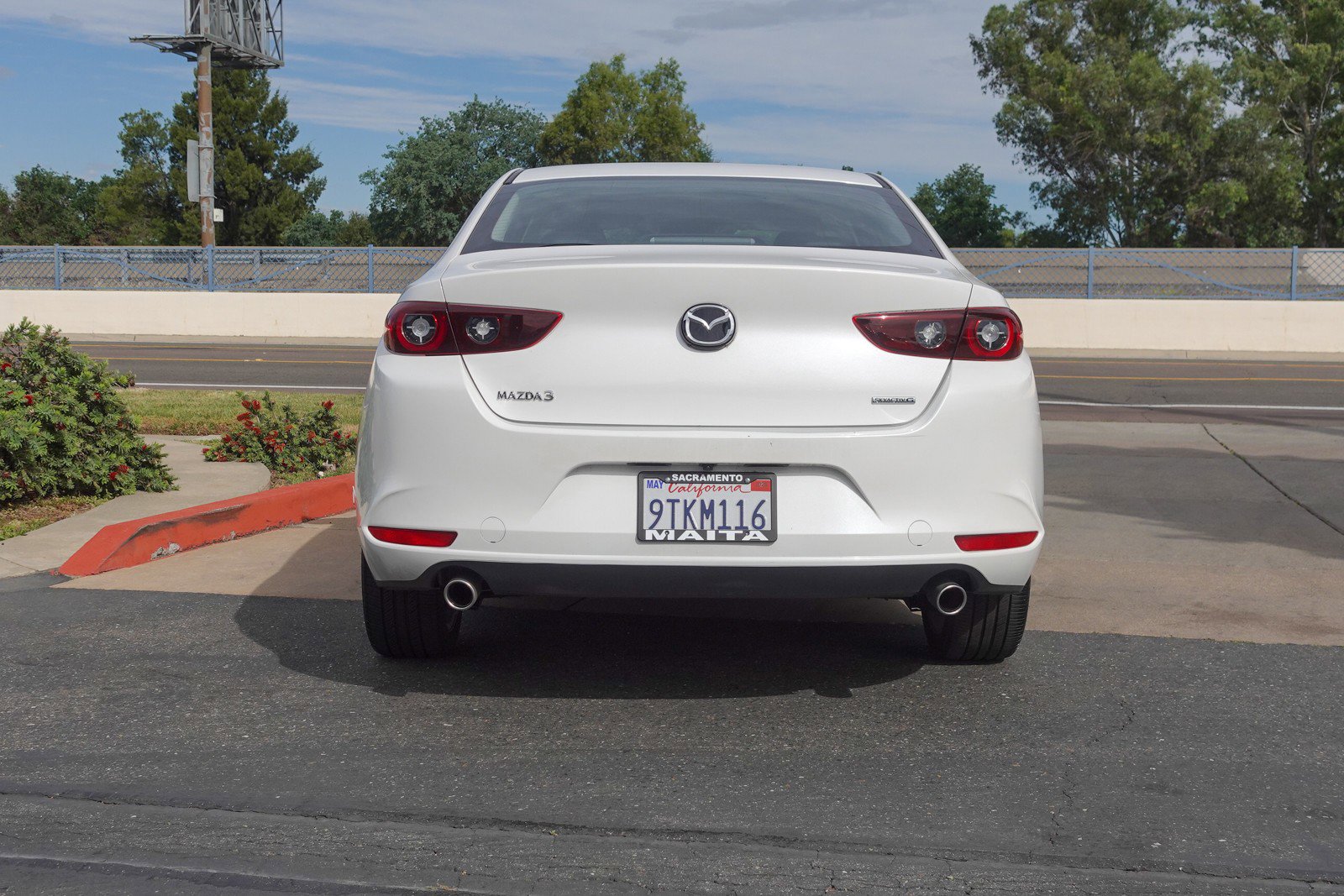 Used 2025 MAZDA MAZDA3 s image 6