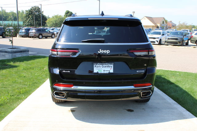 Used 2025 Jeep Grand Cherokee L Overland w/ Luxury Tech Group IV AWD/4WD image 36