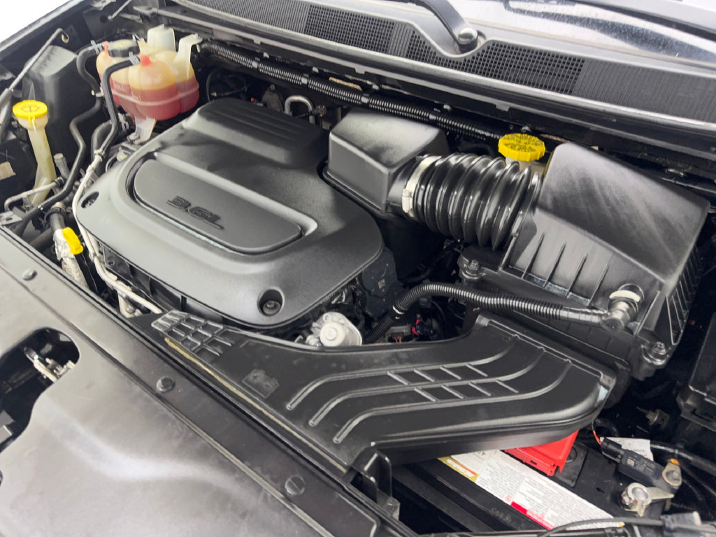 Used 2022 Chrysler Pacifica Limited FWD image 80