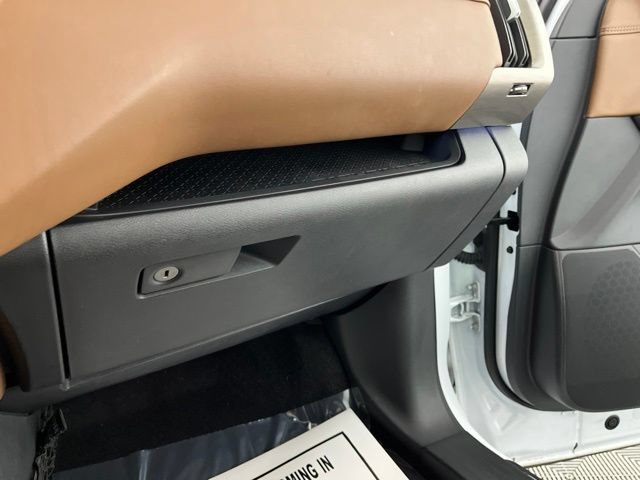 Used 2025 Nissan Pathfinder Platinum w/ Cargo Package FWD image 39