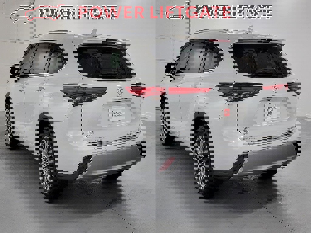 Certified 2022 Toyota Highlander Platinum image 6