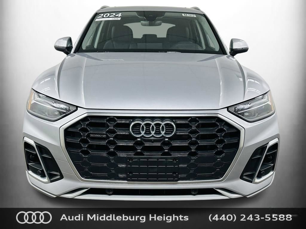Certified 2024 Audi Q5 e Premium Plus AWD/4WD image 2