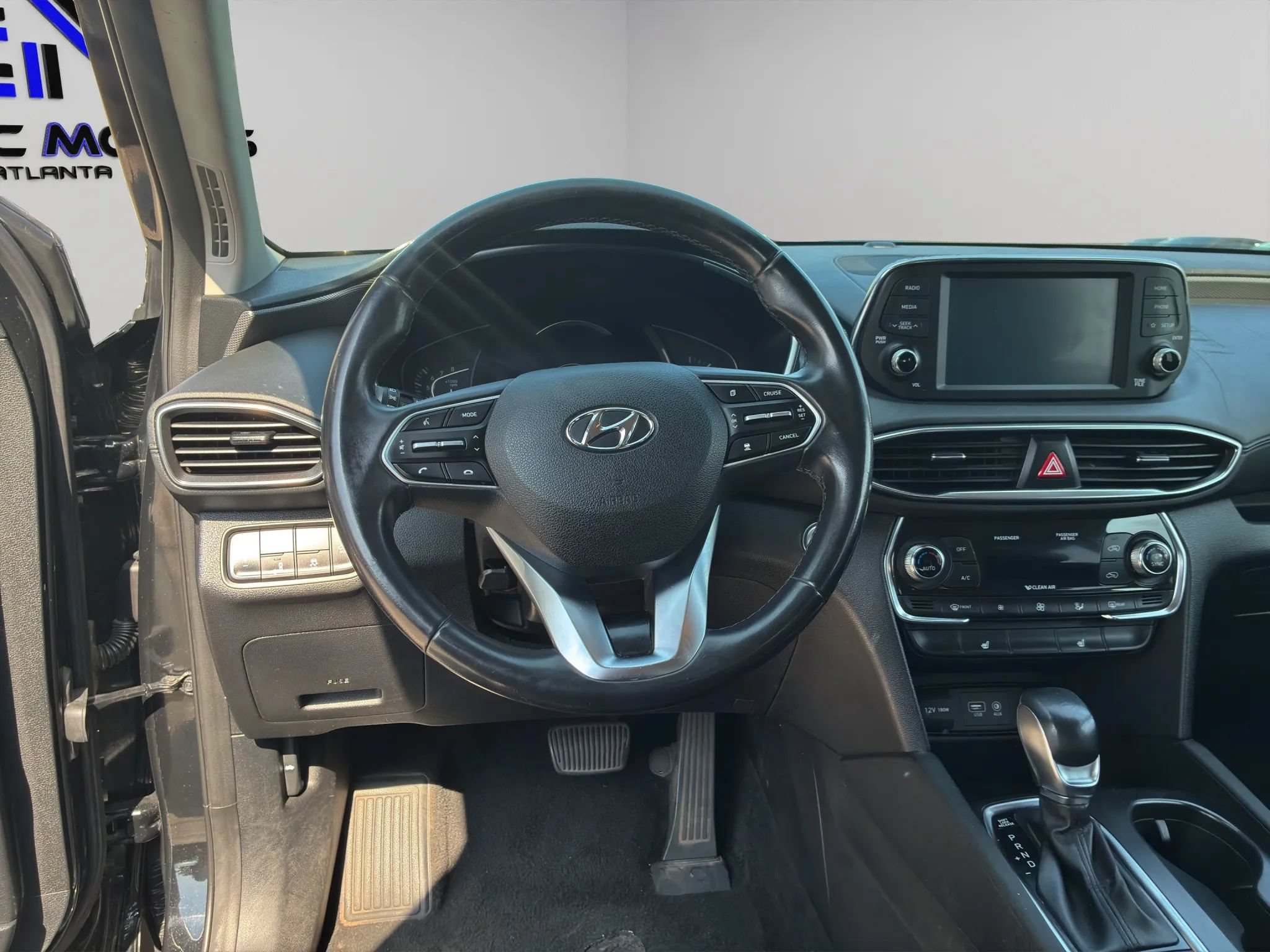 Used 2019 Hyundai Santa Fe SEL w/ Cargo Package AWD/4WD image 10