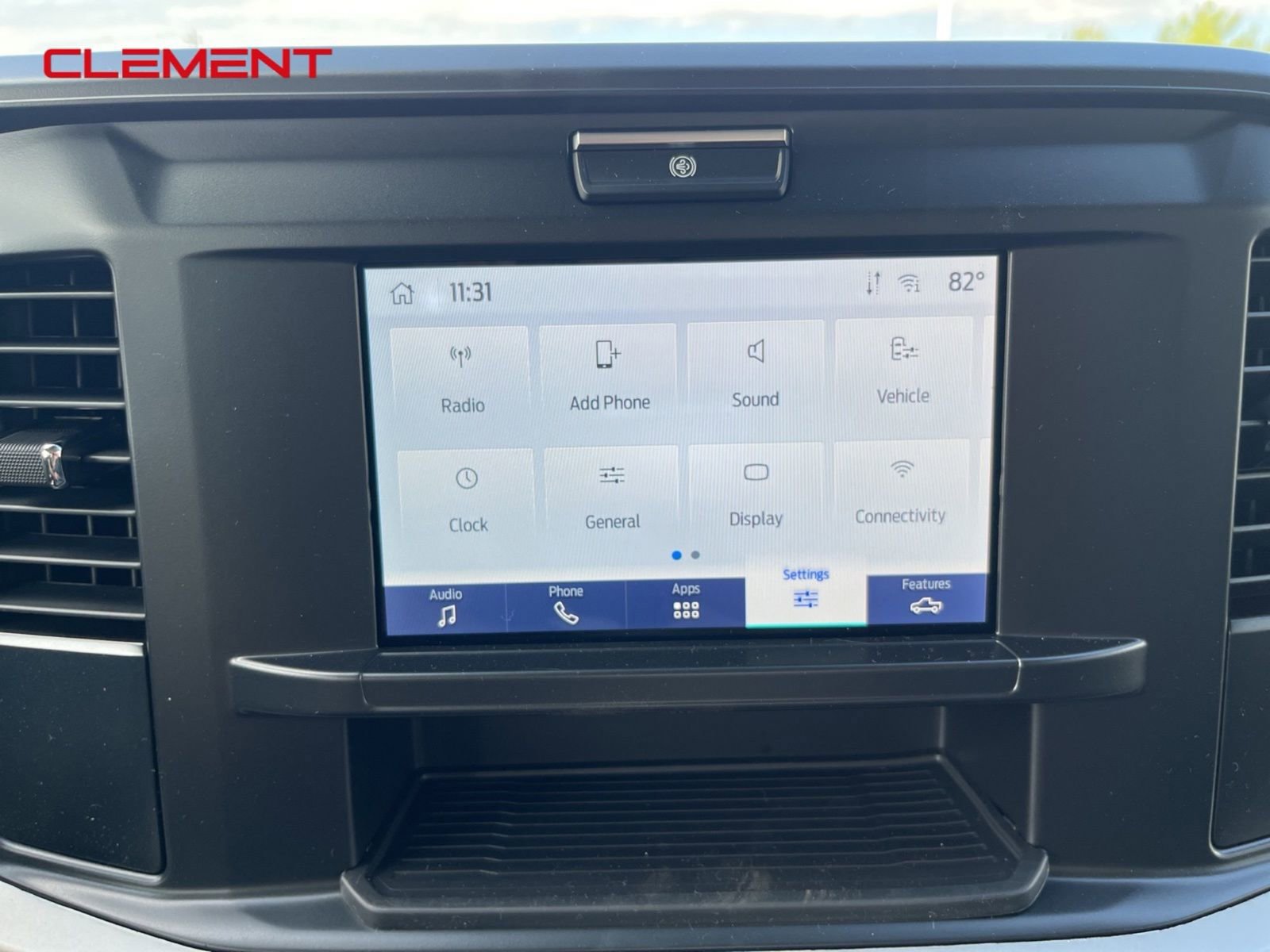 New 2026 Ford F550 4x4 Crew Cab image 17