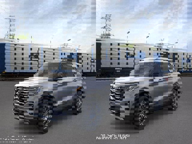 New 2026 Ford Explorer Active w/ Active Comfort Package image 2