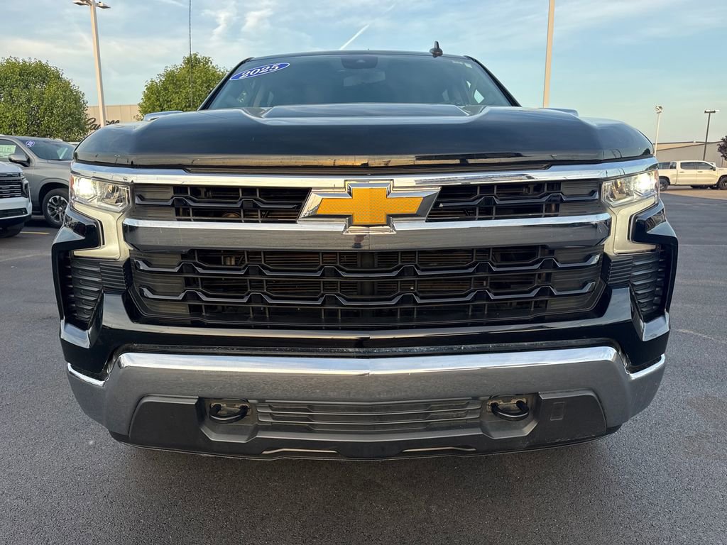 Used 2025 Chevrolet Silverado 1500 LT image 10
