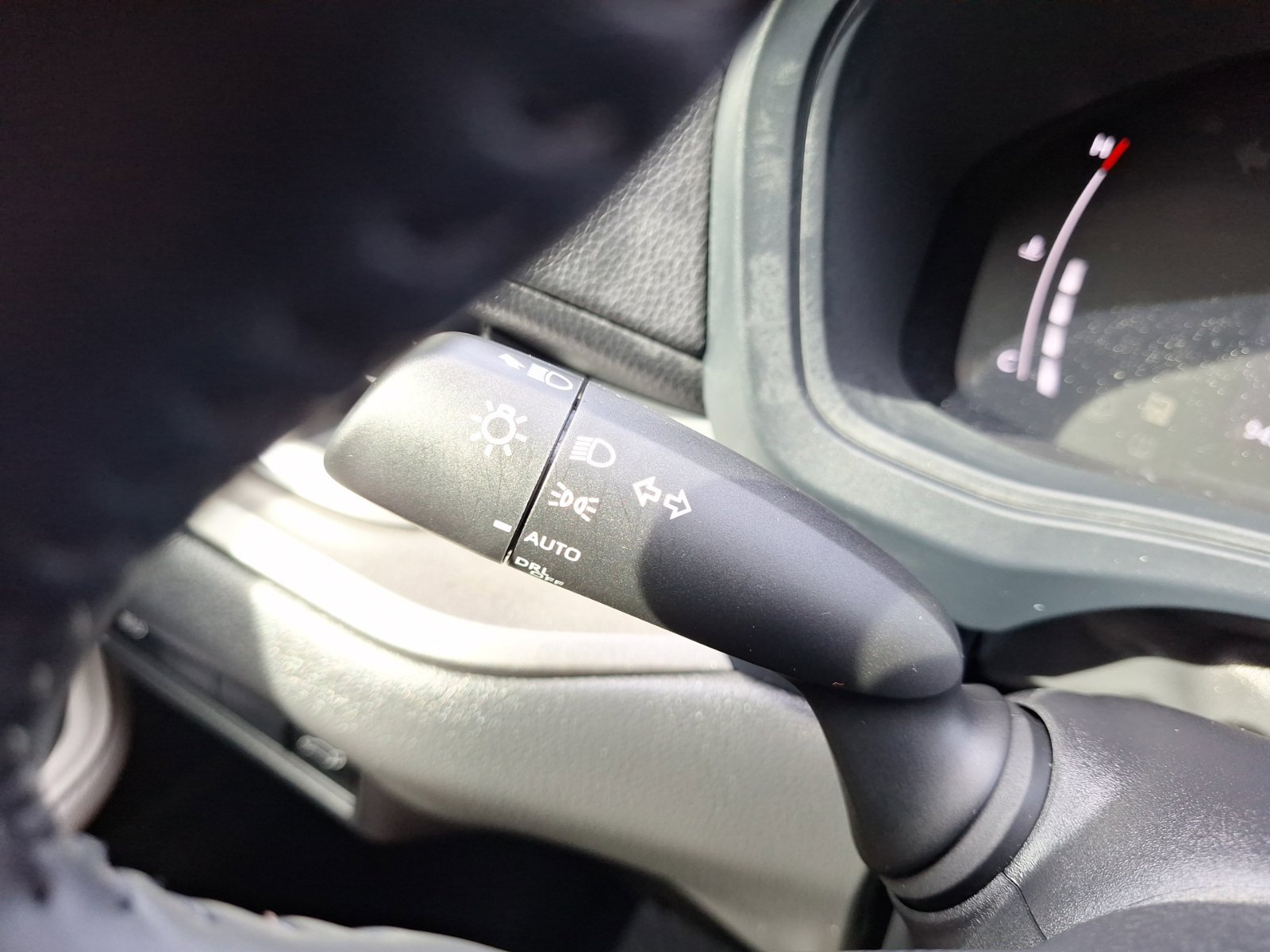 Used 2026 Toyota Grand Highlander FWD image 21