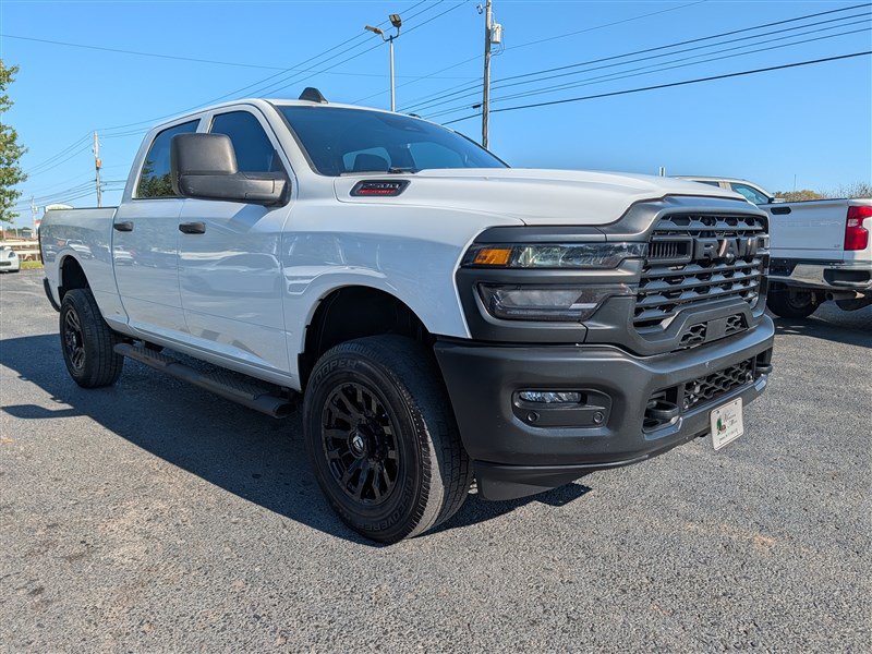 Used 2025 RAM 2500 Tradesman w/ Bed Convenience Group AWD/4WD image 9