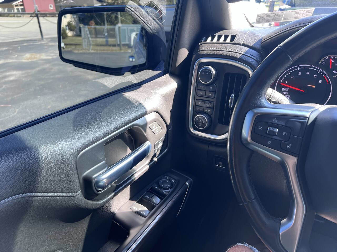 Used 2020 Chevrolet Silverado 1500 LTZ w/ LTZ Plus Package image 15