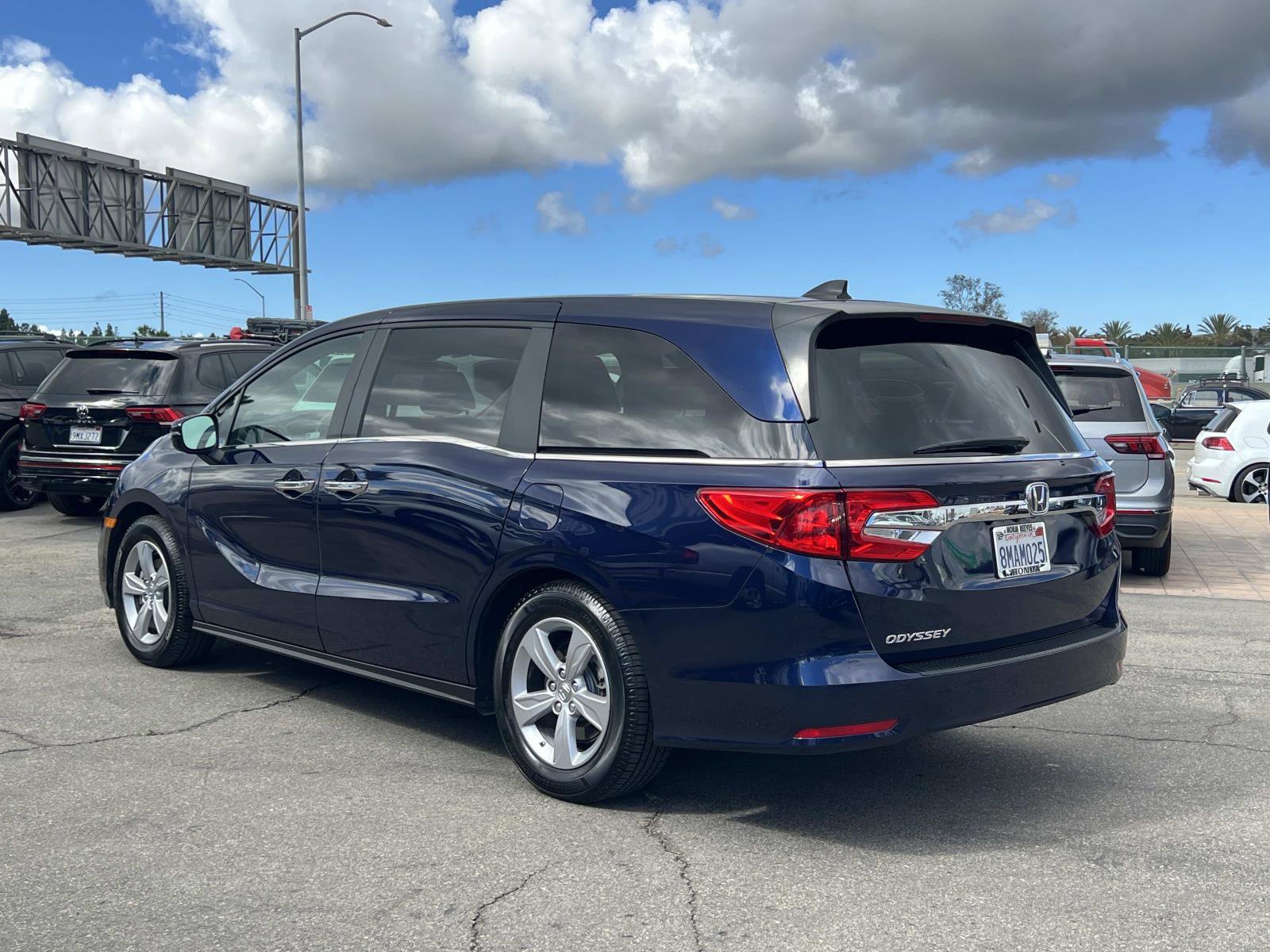 Used 2019 Honda Odyssey EX-L image 3