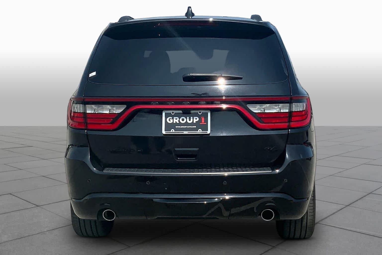 Used 2022 Dodge Durango R/T RWD image 5