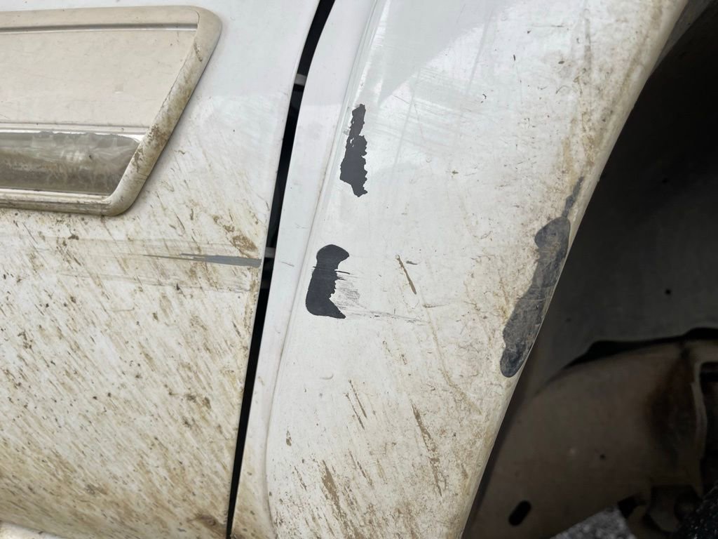 Used 2003 Chevrolet Silverado 2500 LS image 32