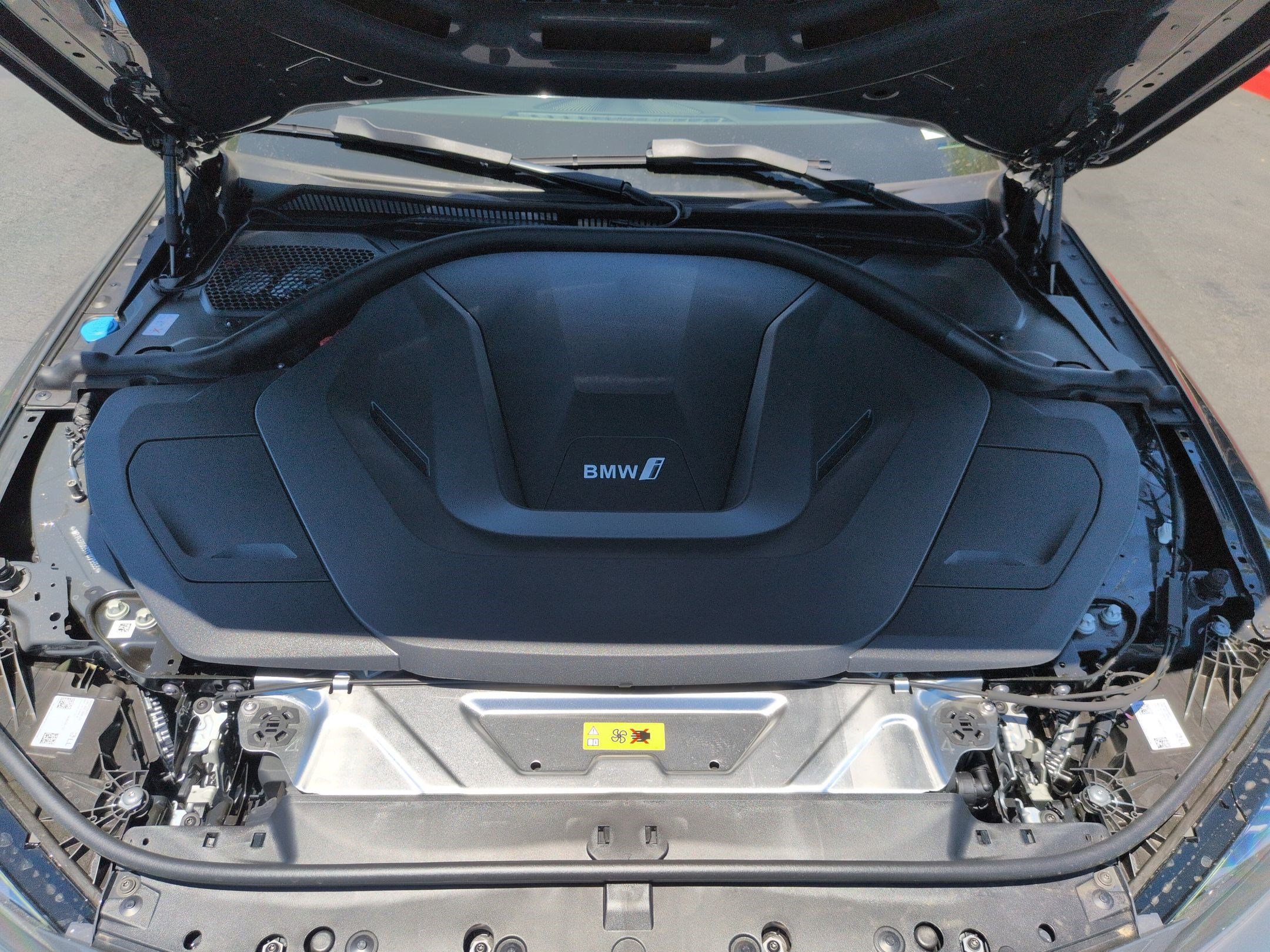 New 2026 BMW i4 eDrive40 w/ M Sport Package RWD image 34