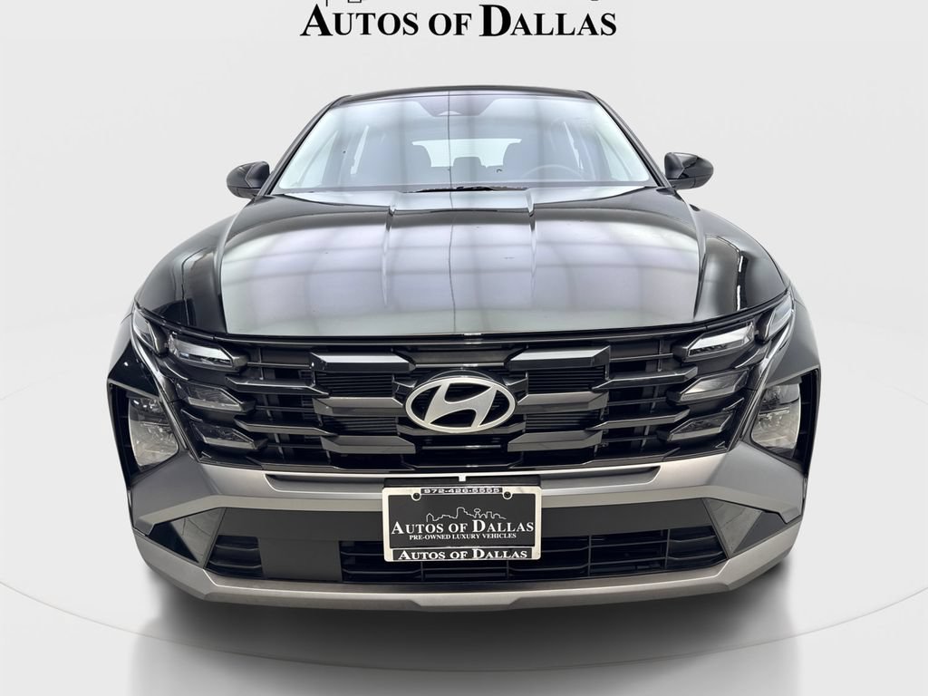 Used 2026 Hyundai Tucson SE AWD/4WD image 3