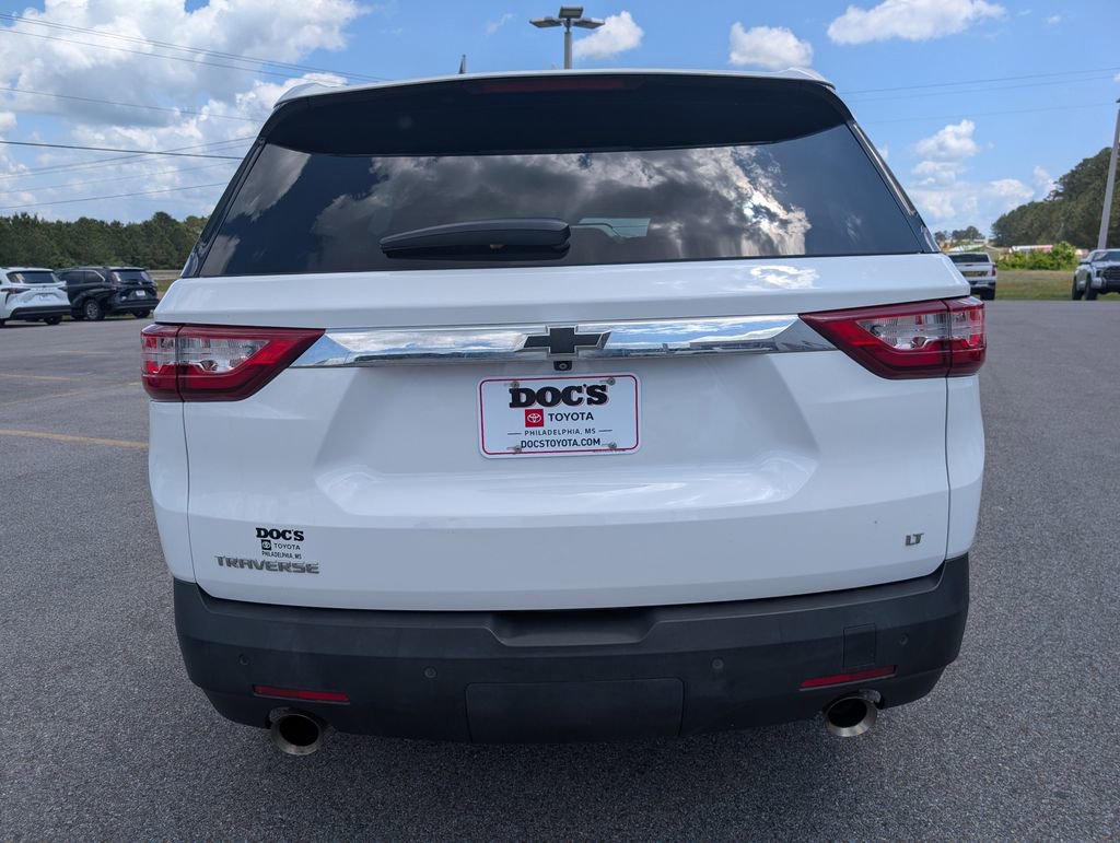 Used 2021 Chevrolet Traverse LT w/ LPO, Floor Liner Package image 4