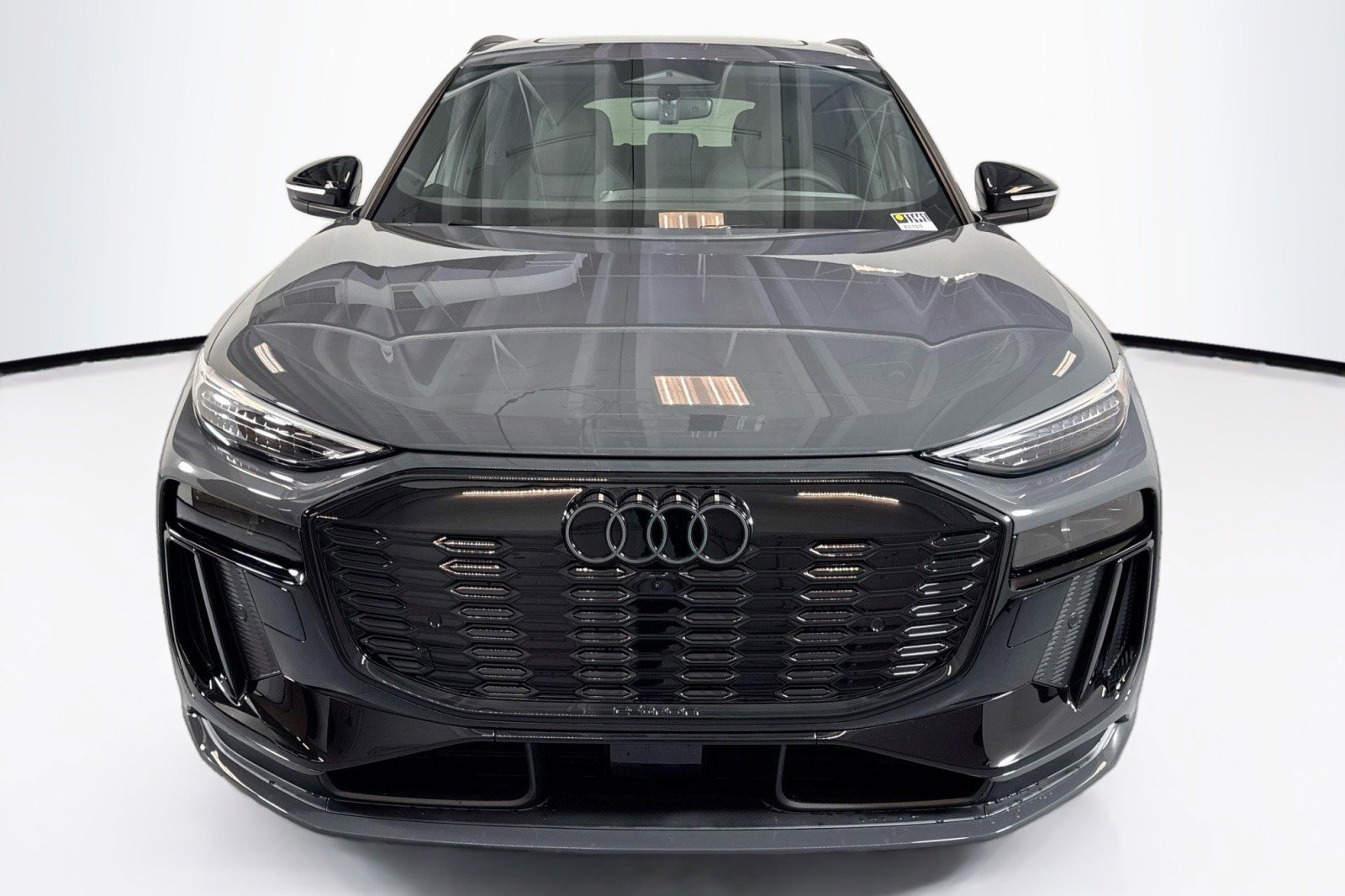 New 2027 Audi Q6 e-tron Premium Plus AWD/4WD image 2