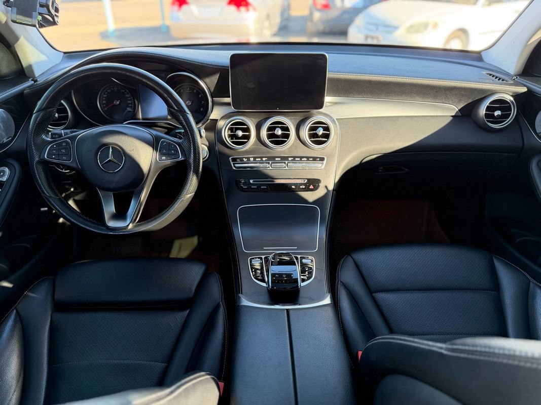 Used 2016 Mercedes-Benz GLC 300 4MATIC image 11