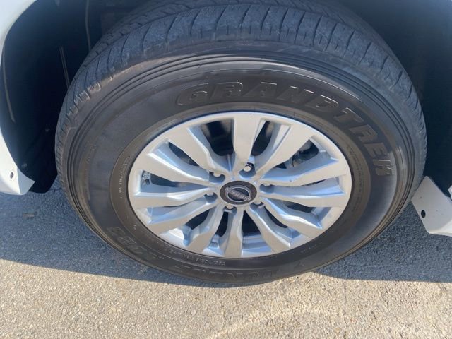 Used 2024 Nissan Armada SV w/ Cargo Package AWD/4WD image 10