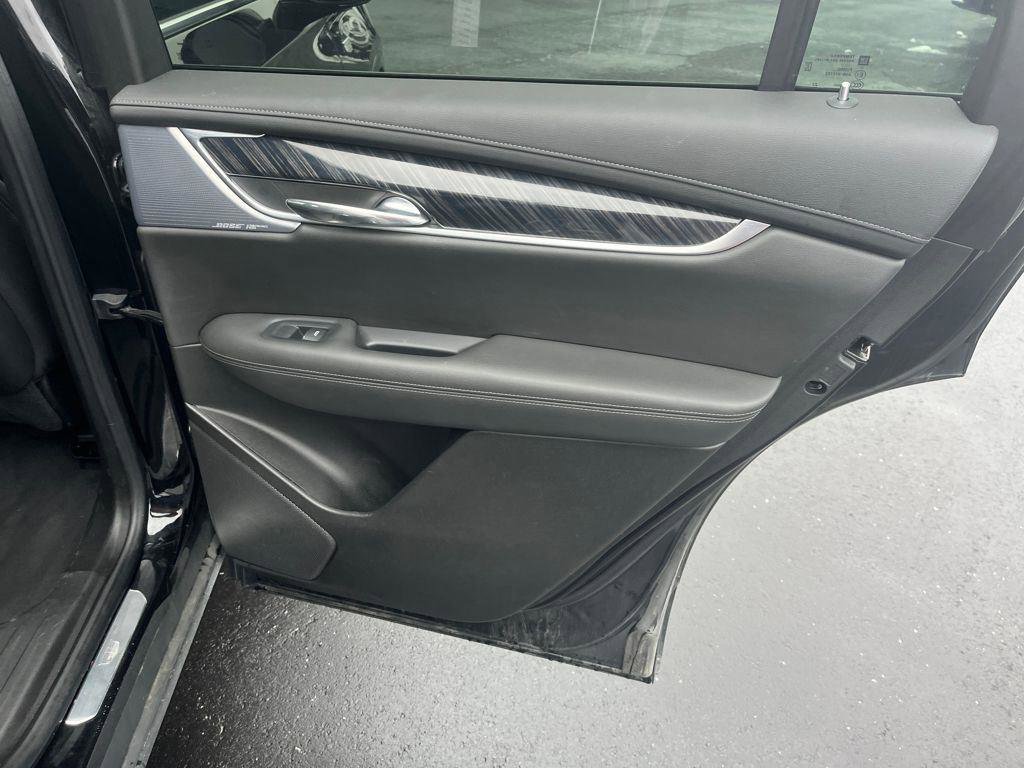 Used 2024 Cadillac XT6 Premium Luxury AWD/4WD image 24