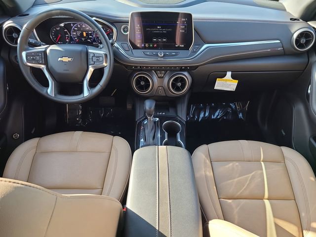 Used 2024 Chevrolet Blazer Premier FWD image 14