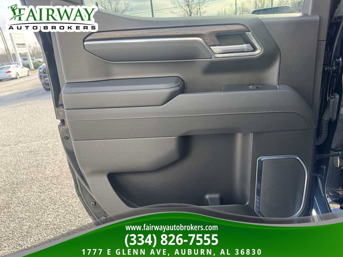 Used 2024 GMC Sierra 1500 SLT w/ SLT Premium Plus Package image 26