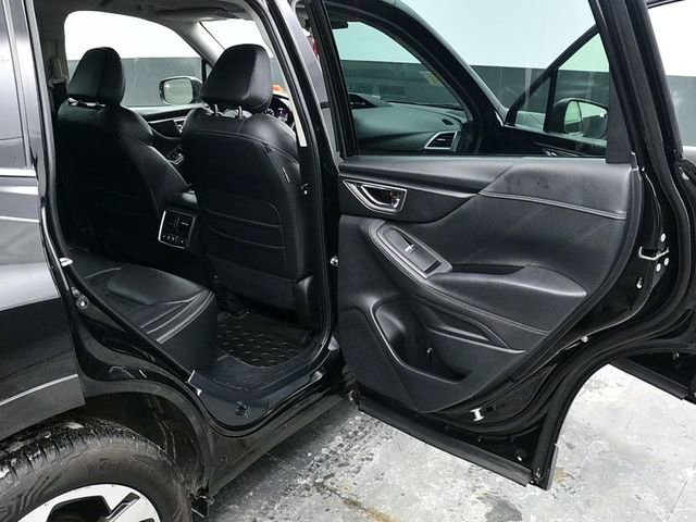 Used 2022 Subaru Forester Touring image 9
