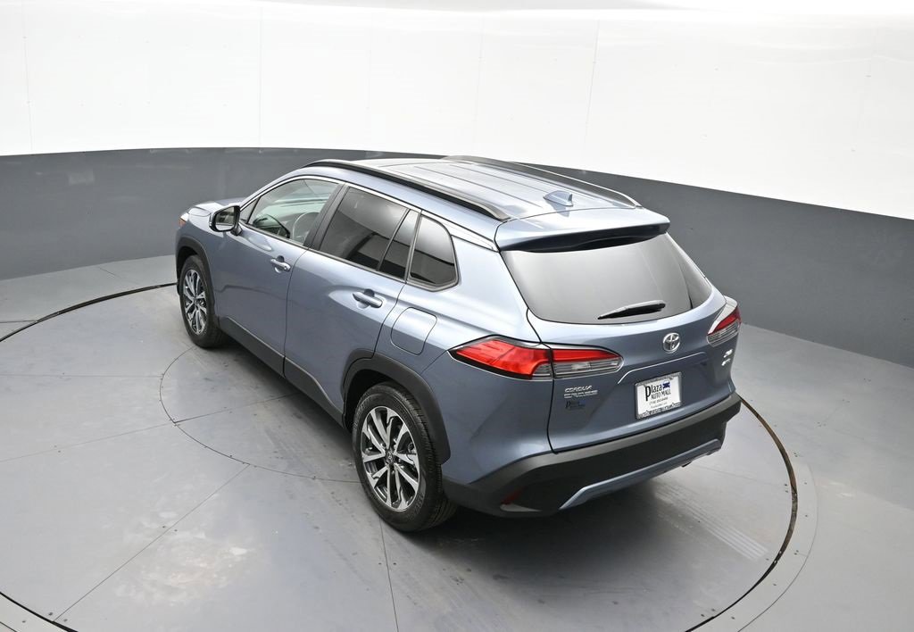 Certified 2023 Toyota Corolla Cross XLE image 40
