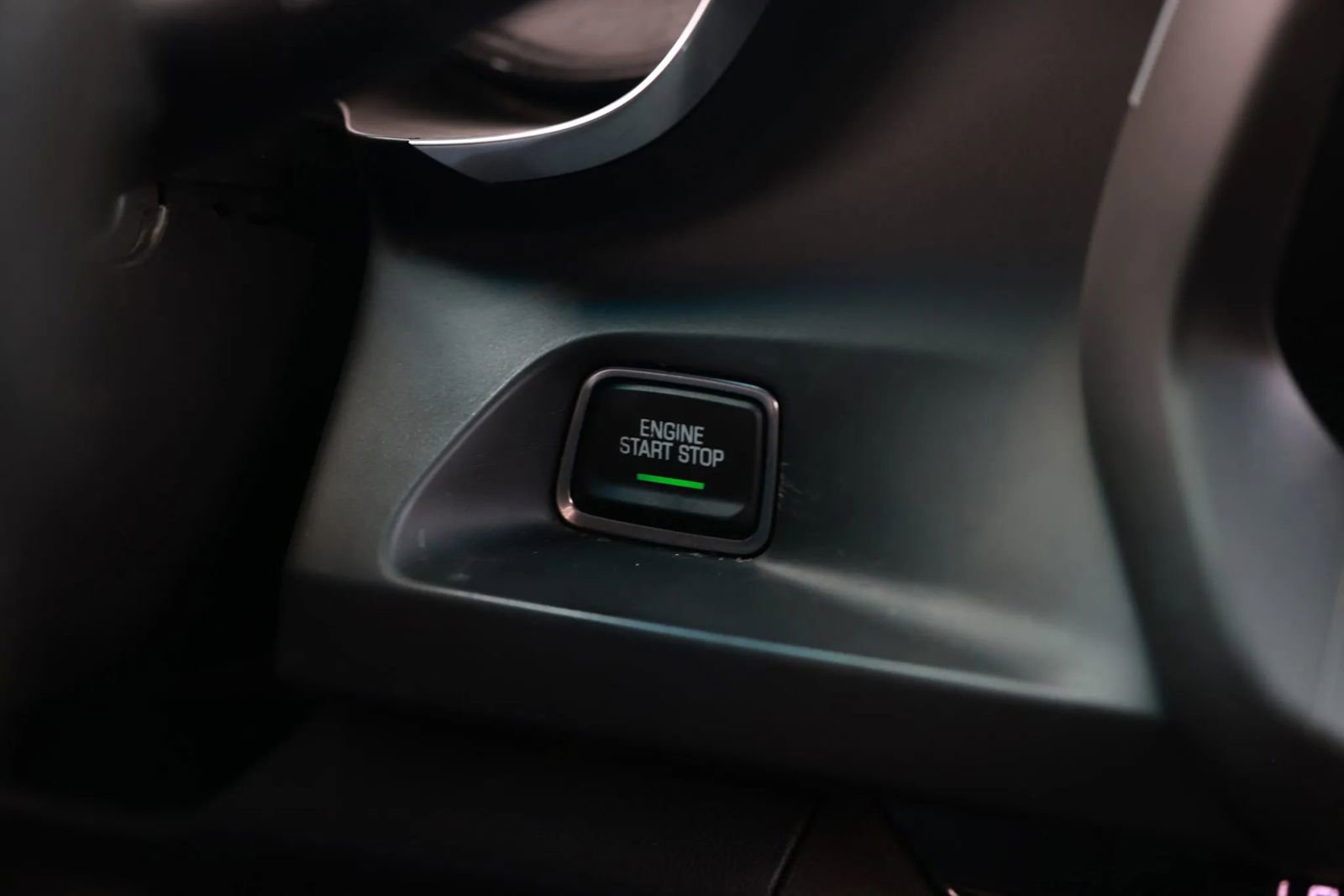 Used 2016 Chevrolet Camaro SS RWD image 31